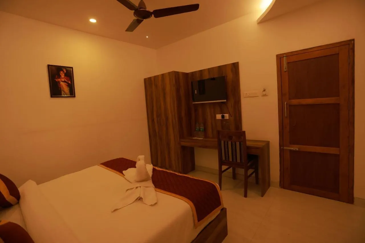 Malavikas Black Beach Resort Varkala