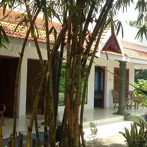 Resort Garden Ayurvedic & House, Varkala