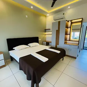 Resort Garden Bay, Varkala